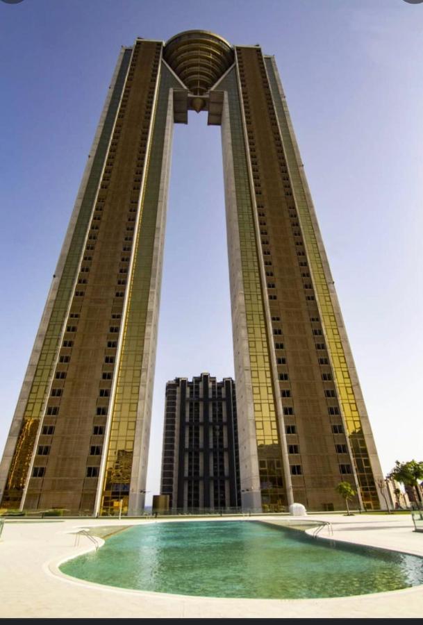 Intempo Celia-Apartment At Famous Intempo Building Benidorm Bagian luar foto