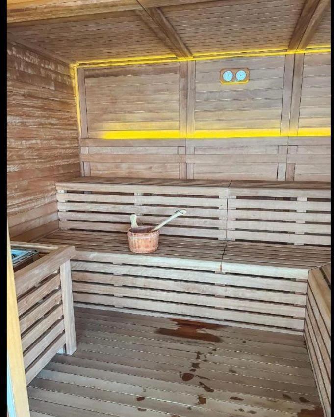 Intempo Celia-Apartment At Famous Intempo Building Benidorm Bagian luar foto
