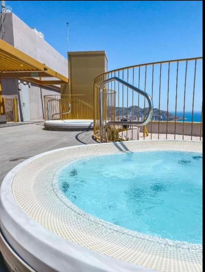 Intempo Celia-Apartment At Famous Intempo Building Benidorm Bagian luar foto