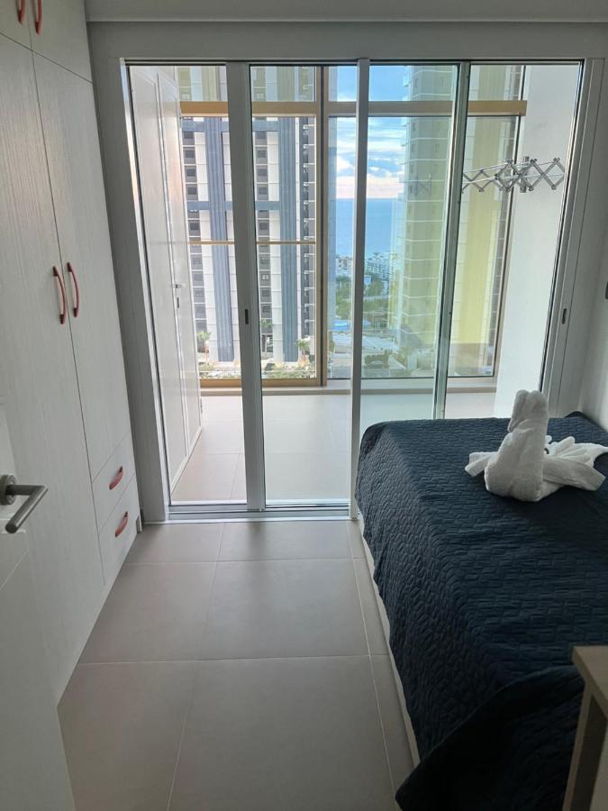 Intempo Celia-Apartment At Famous Intempo Building Benidorm Bagian luar foto
